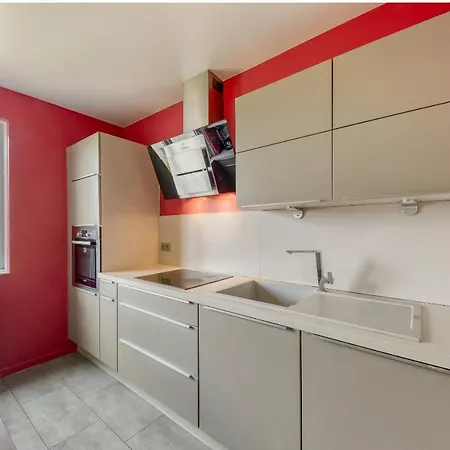 Homestay Tropicale 3 Courcouronnes