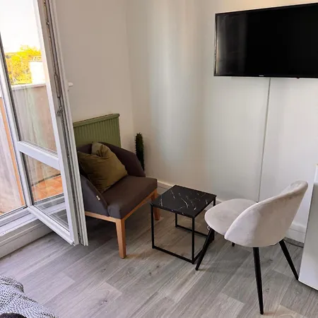 Homestay Tropicale 3 *